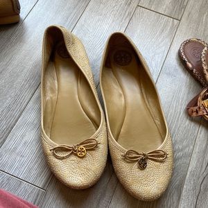 TORY BURCH FLATS SIZE 11